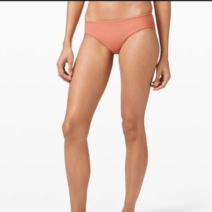 Lululemon Clear Waters Mid-Rise Coral Swim  8